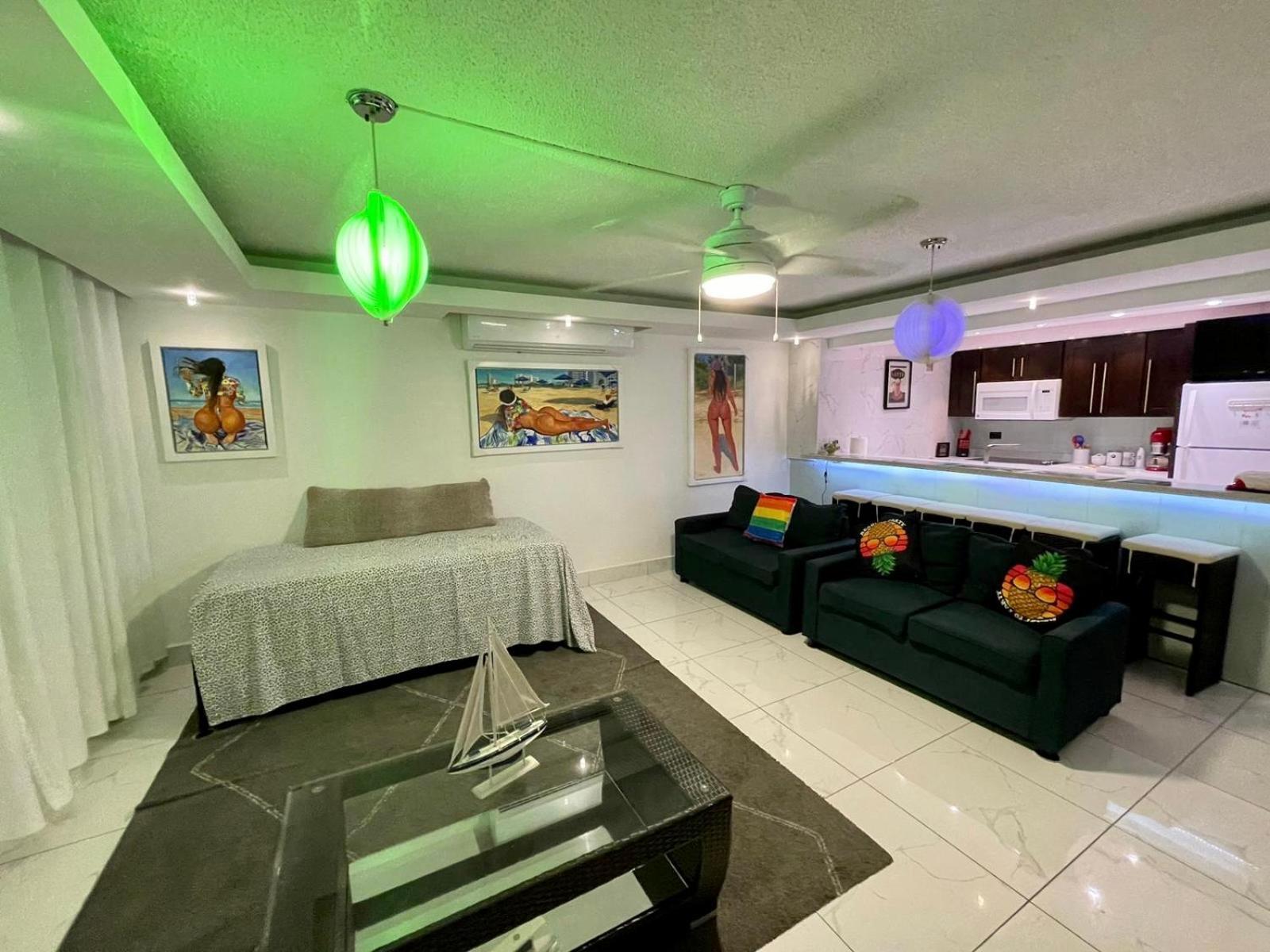 Ocean View Apt On Isla Verde In A 14Th Floor San Juan Eksteriør billede