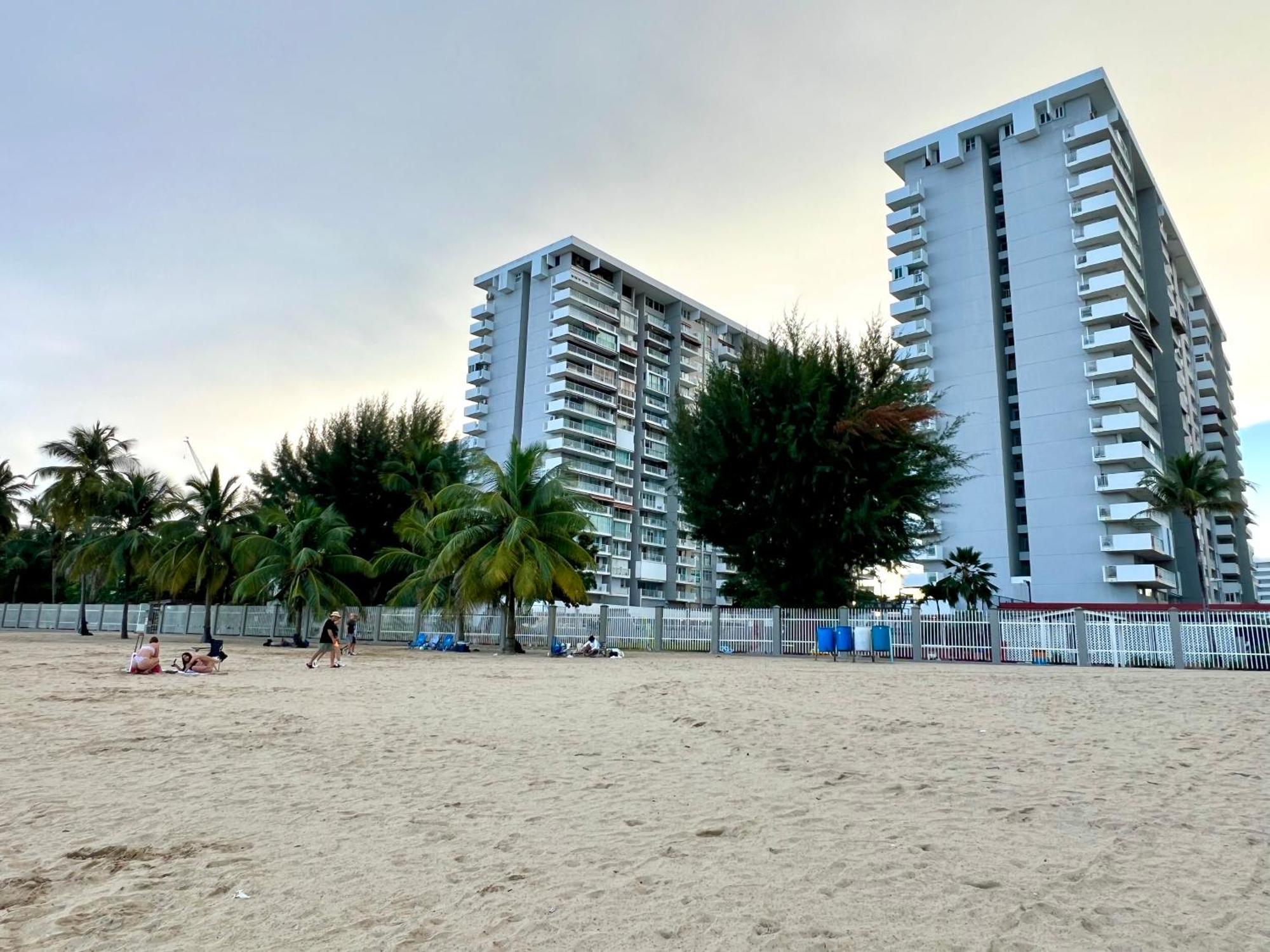 Ocean View Apt On Isla Verde In A 14Th Floor San Juan Eksteriør billede