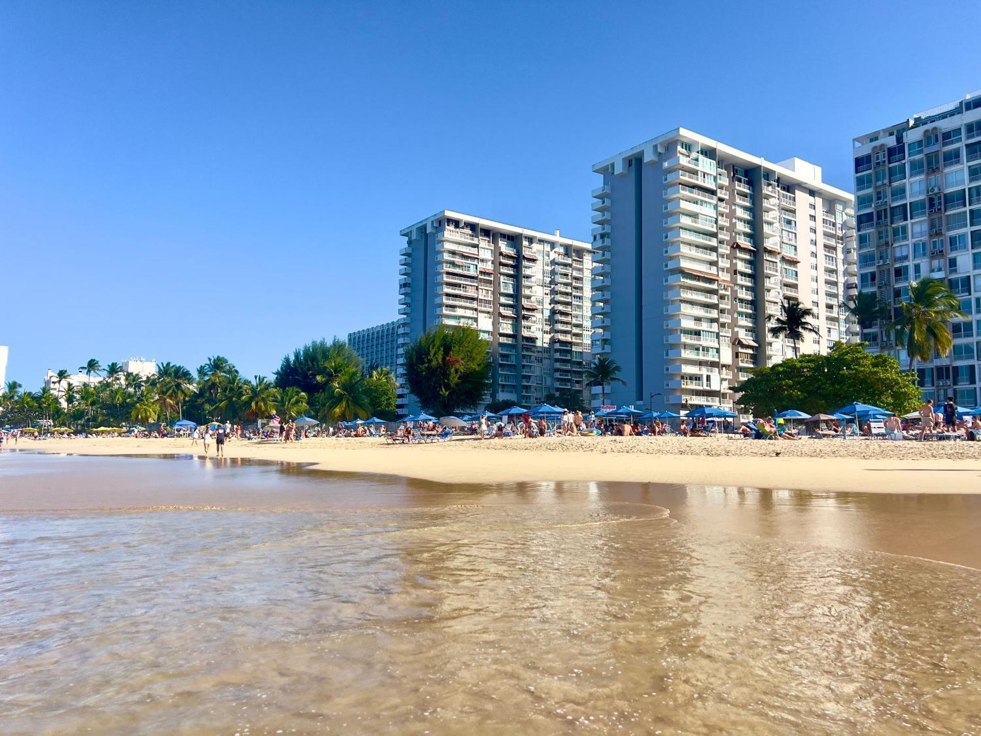 Ocean View Apt On Isla Verde In A 14Th Floor San Juan Eksteriør billede